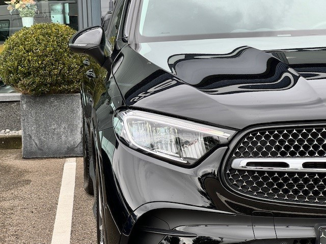 Mercedes-Benz Glc 300e 4matic amg i airmatic l gestuurde achteras l panoram