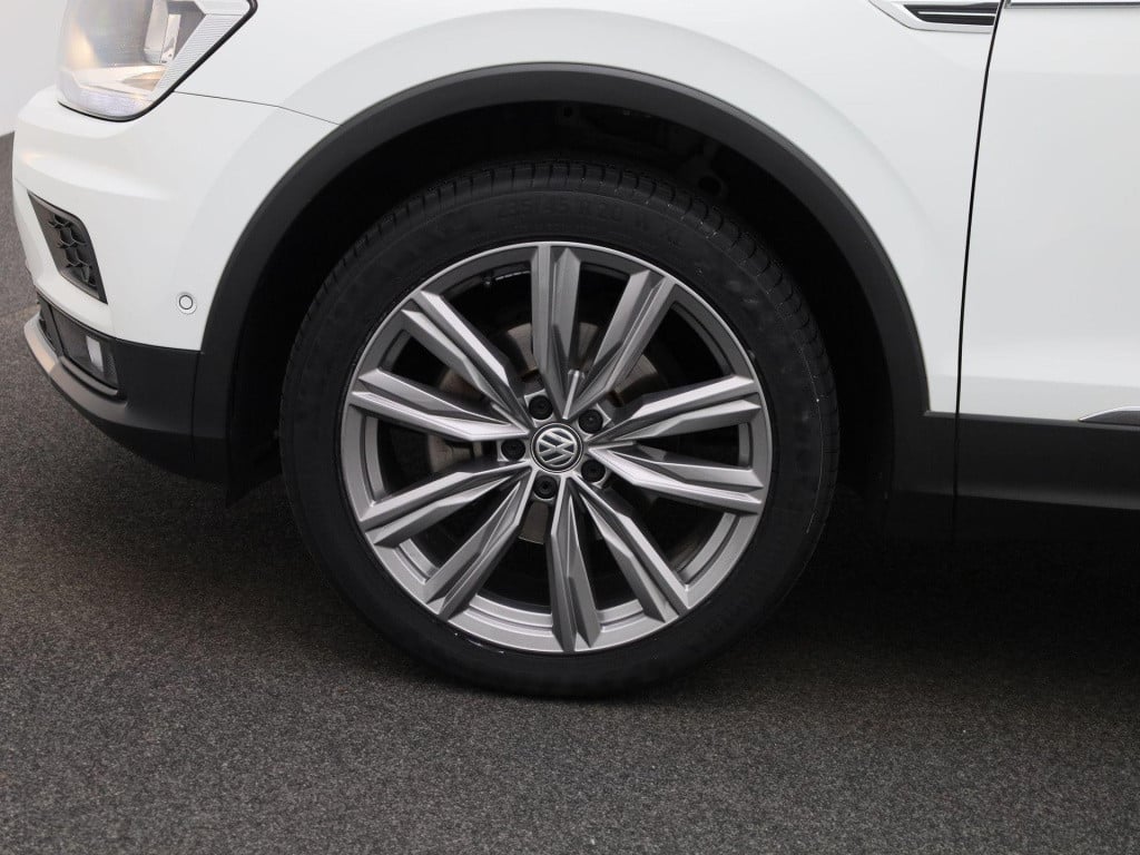 Volkswagen Tiguan Allspace 1.5 tsi comfortline business 7p. | automaat | na