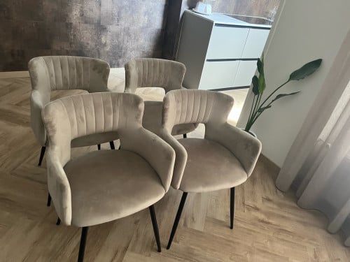 Eetstoelen