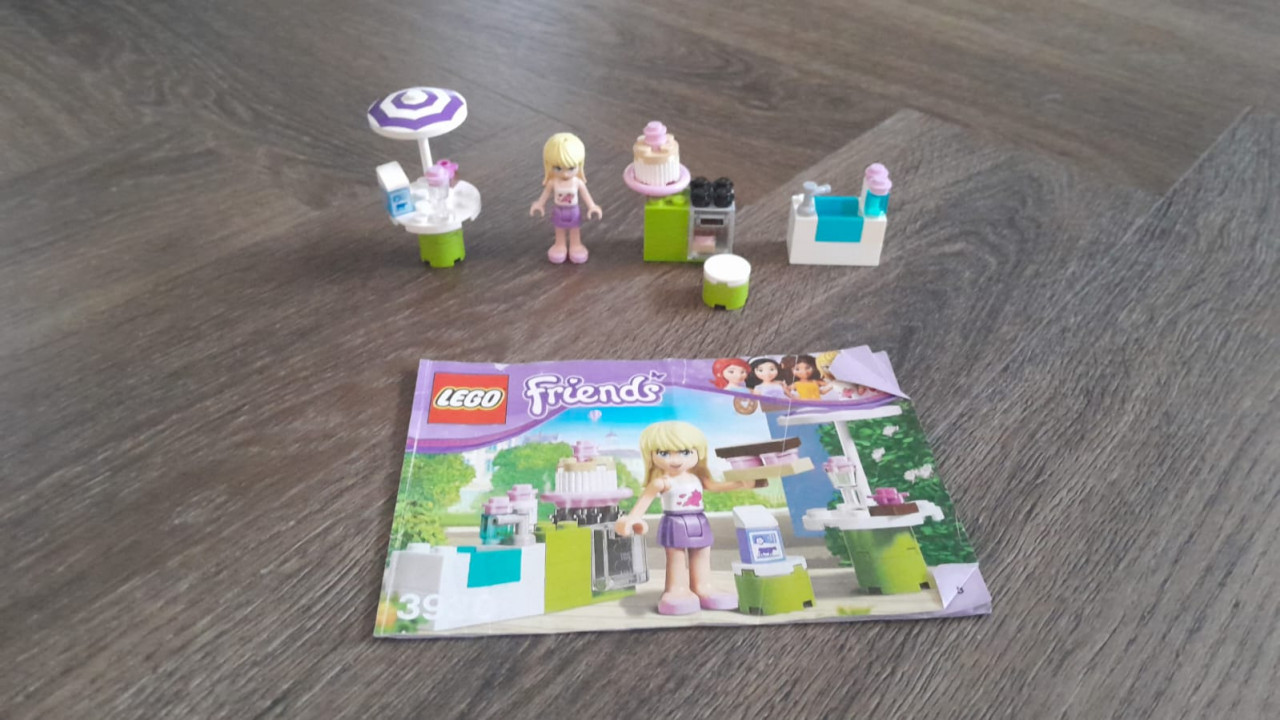 Lego Friends Stephanie's buitenkeuken 3930