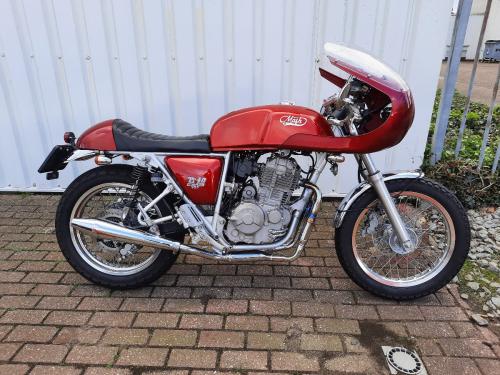 Mash TT40 uit 2020, moderne klassieker