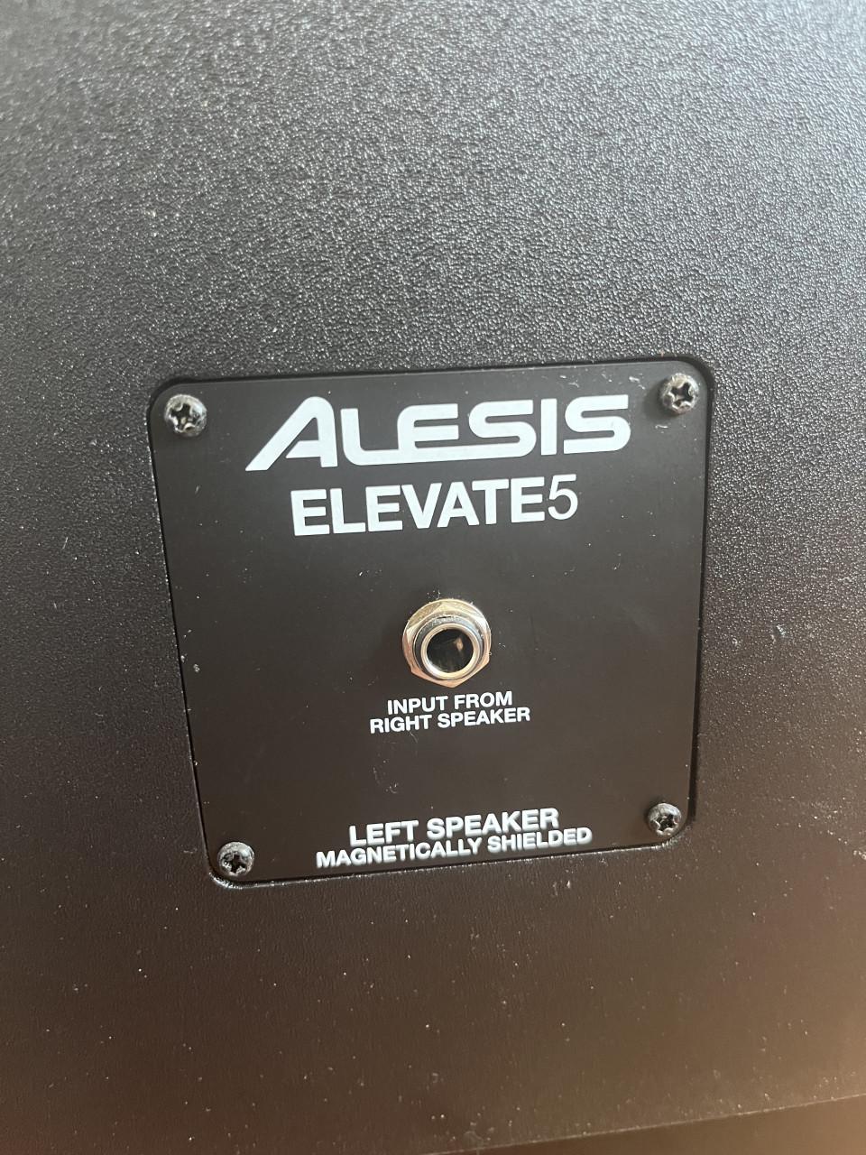 Alesis elevate5 actieve studiomonitoren
