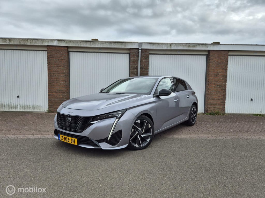 Peugeot 308 1.2 puretech allure / btw auto / automaat / led / acc / achteru