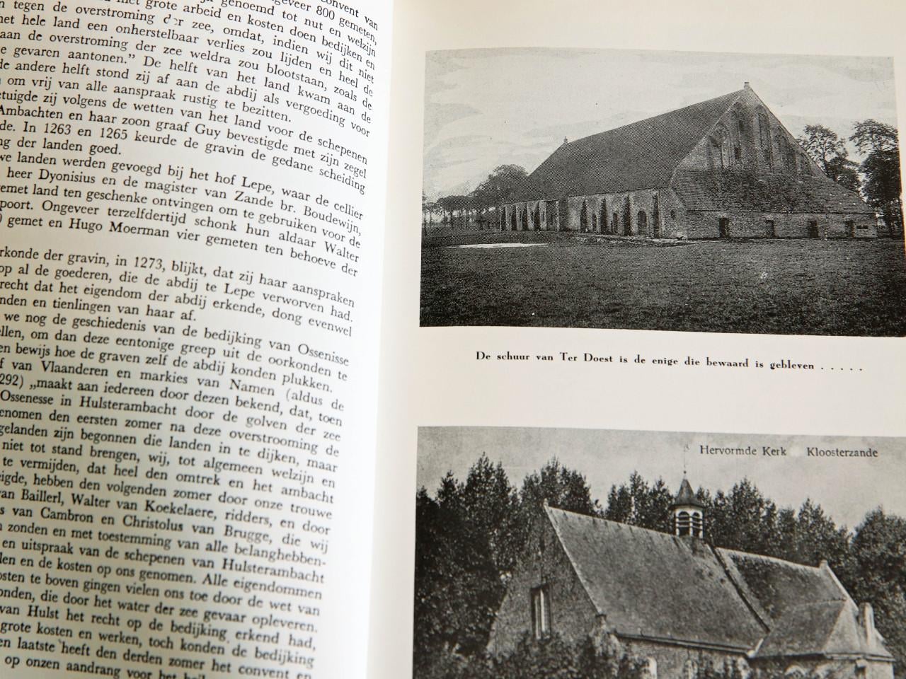 2 boeken: Geschiedenis van Hontenisse en De Geschiedenis van Ossenisse