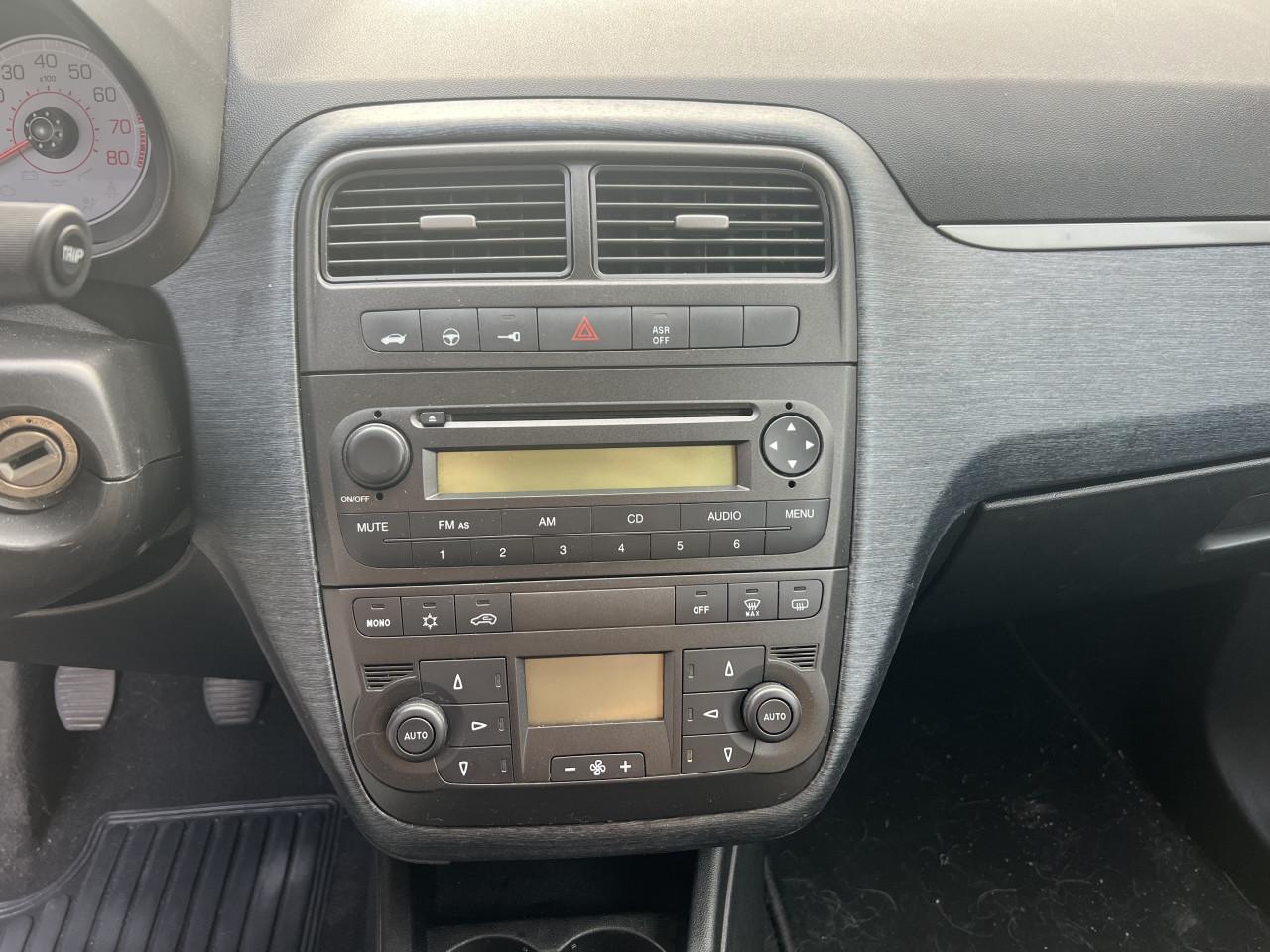 Fiat Grande Punto 1.4 16V T-jet 3DR grijs