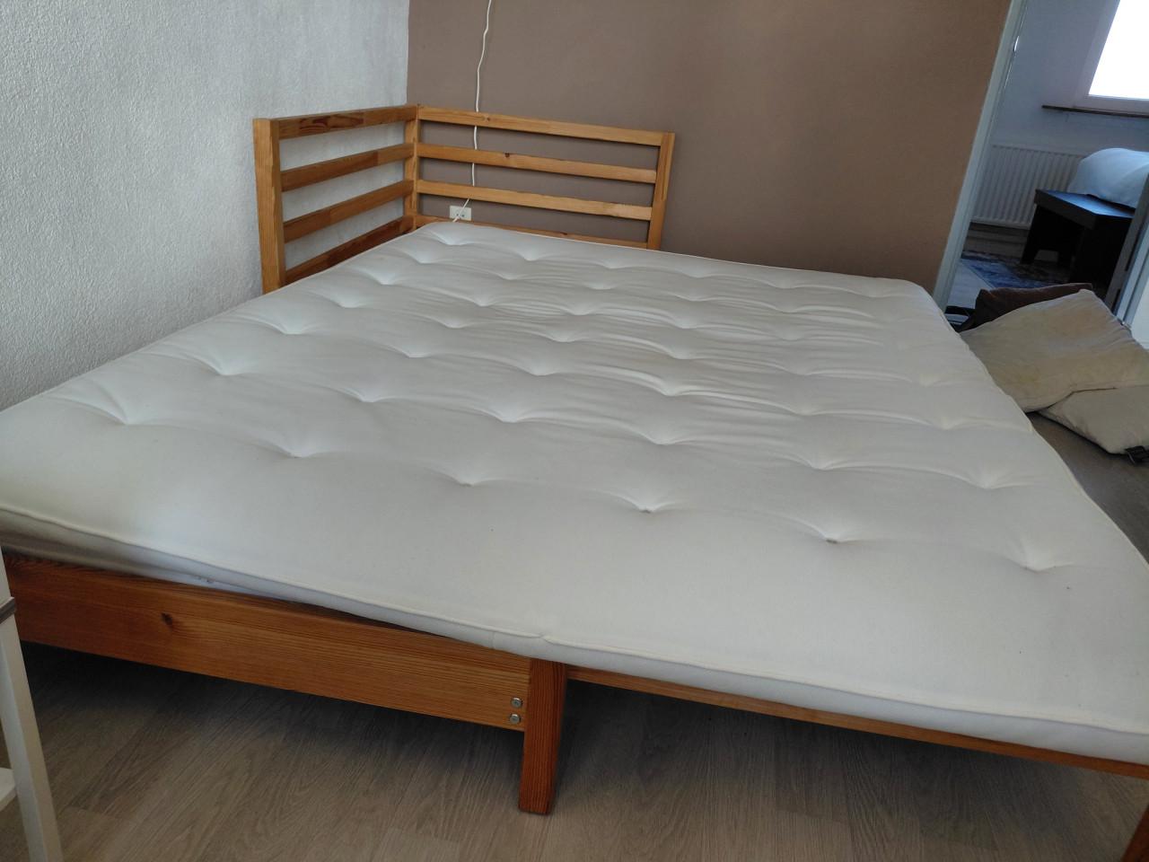 Bed slaapbank één-tweepersoons