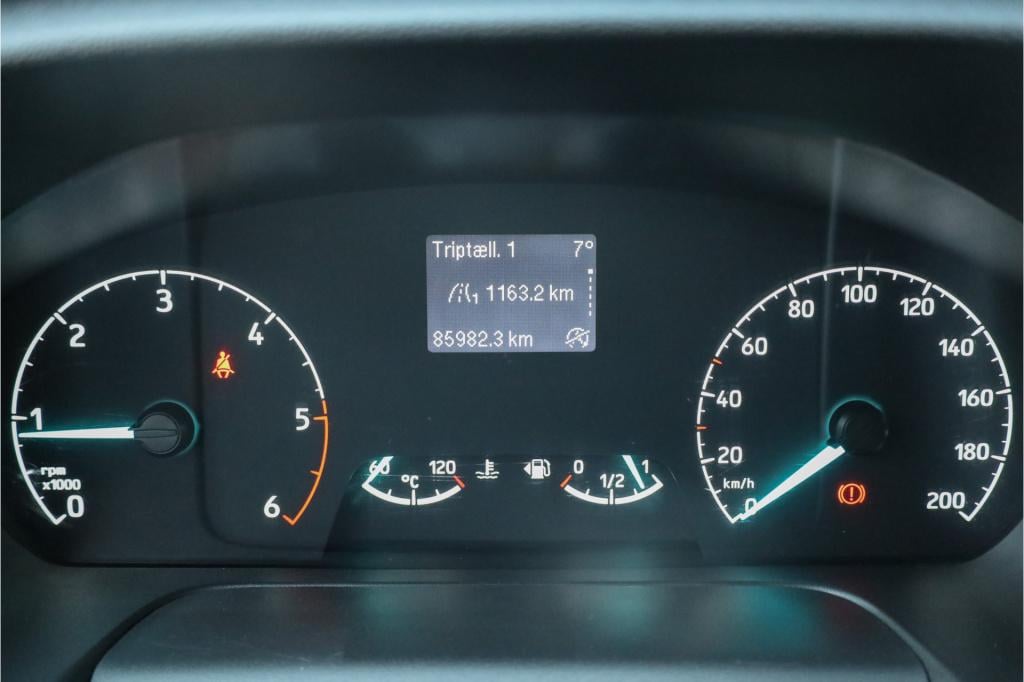 Ford Transit Custom 300 2.0 tdci l2h1 trend ac i trekhaak i cr.contr i stoe