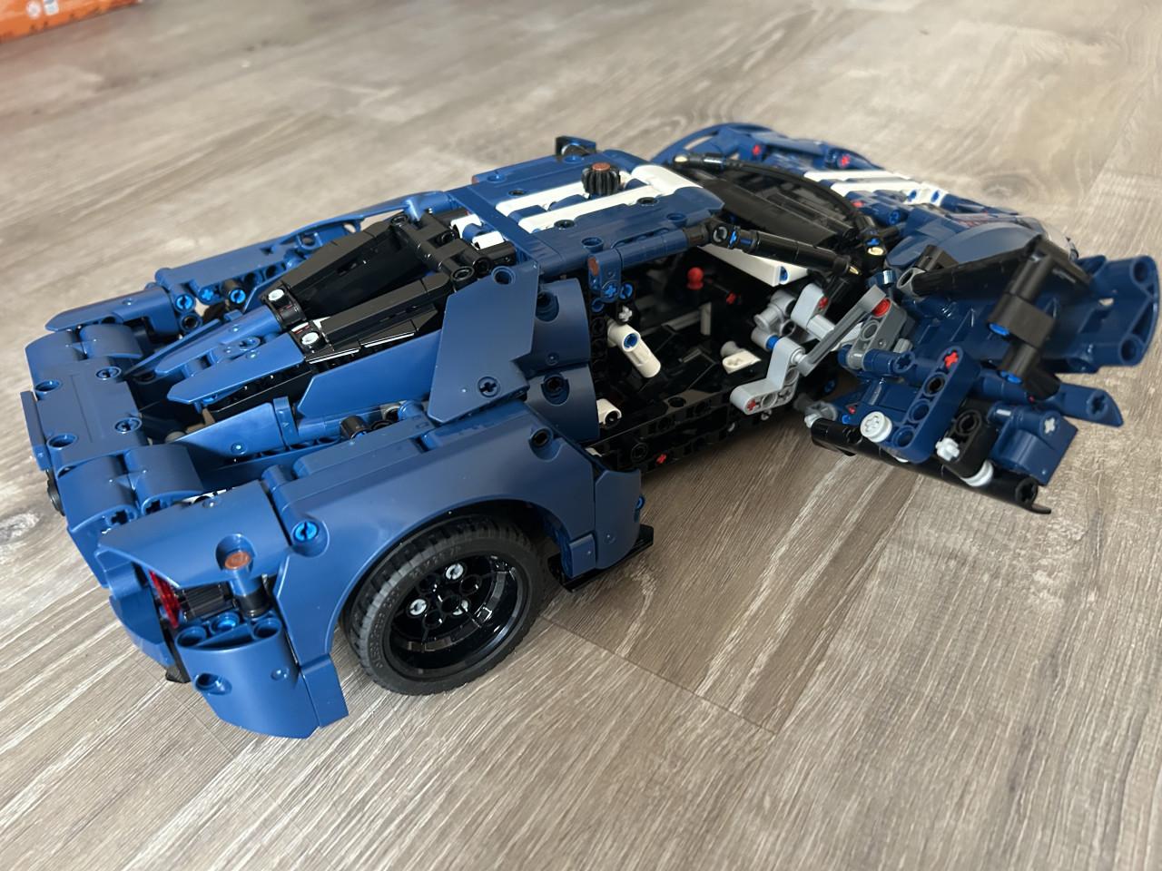Lego Icons 42154 - Ford GT