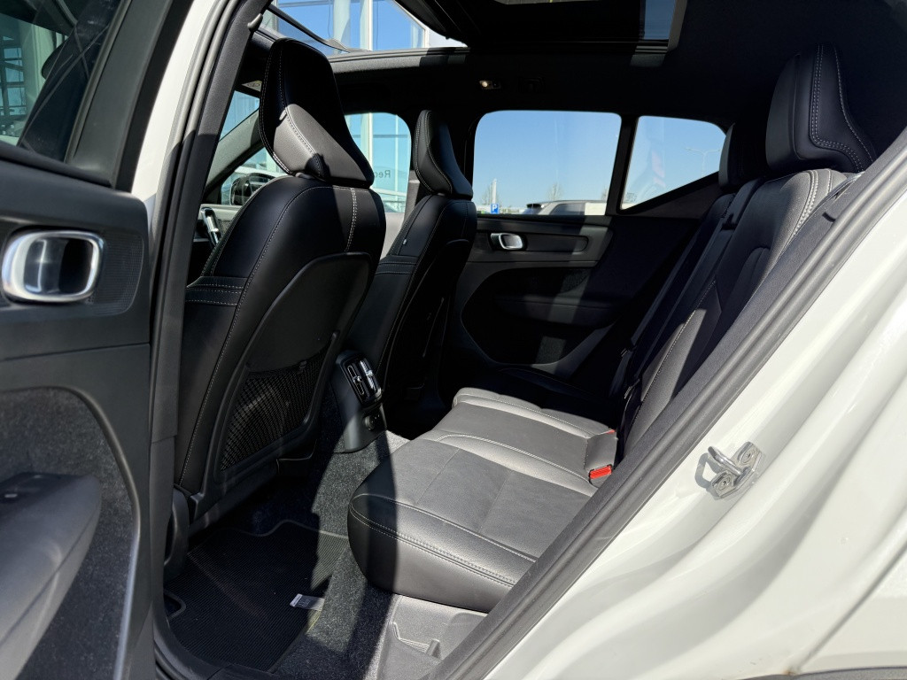Volvo XC40 t5 262pk recharge| full options ! trekhaak