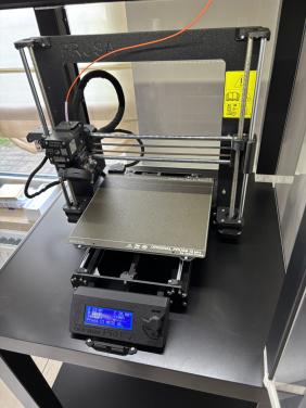 Originele Prusa i3 MK3S+ met Enclosure Tower – in uitstekende staat
