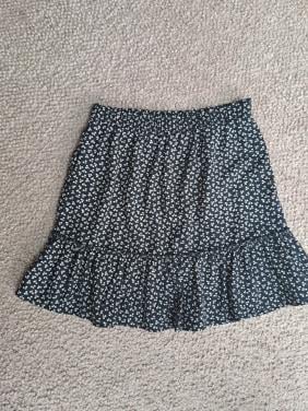 Rok met bloemetjes maat 176