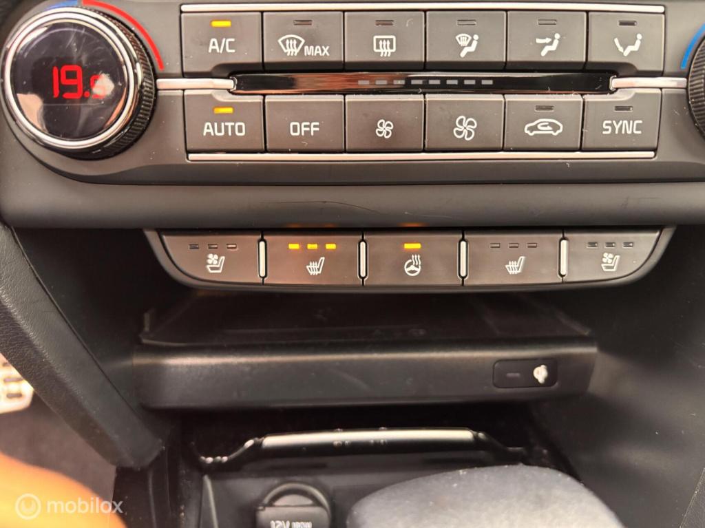 Kia Xceed 1.5 t-gdi mhev dynamic + line leer pano