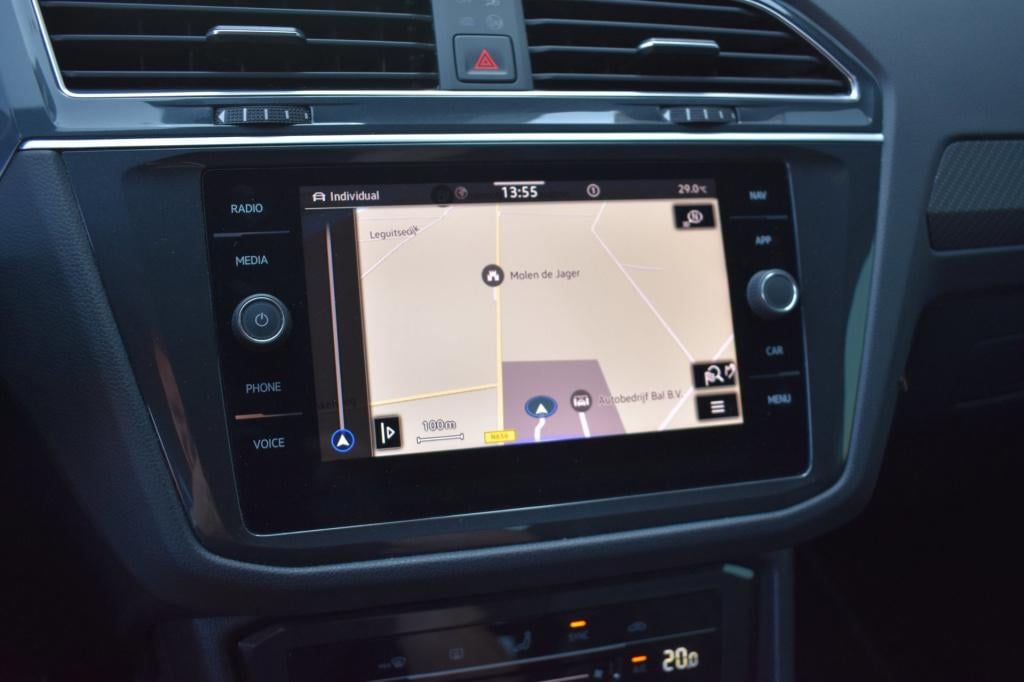 Volkswagen Tiguan 1.5 tsi r-line black style | iq.light | dealer ond. | pan