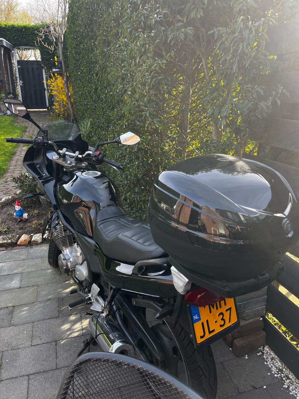 Yamaha XJ 600s Diversion toermotor 2003