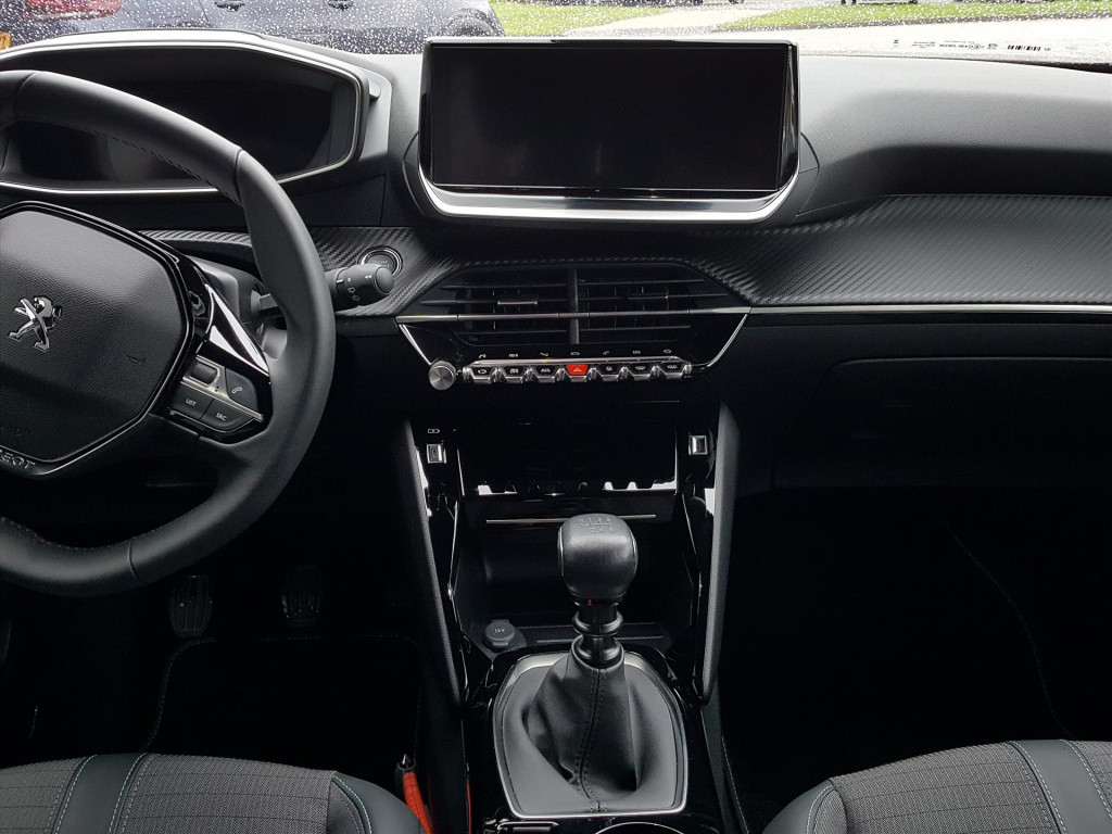 Peugeot 2008 1.2 puretech 100pk allure pack navi | bluetooth | applecarplay