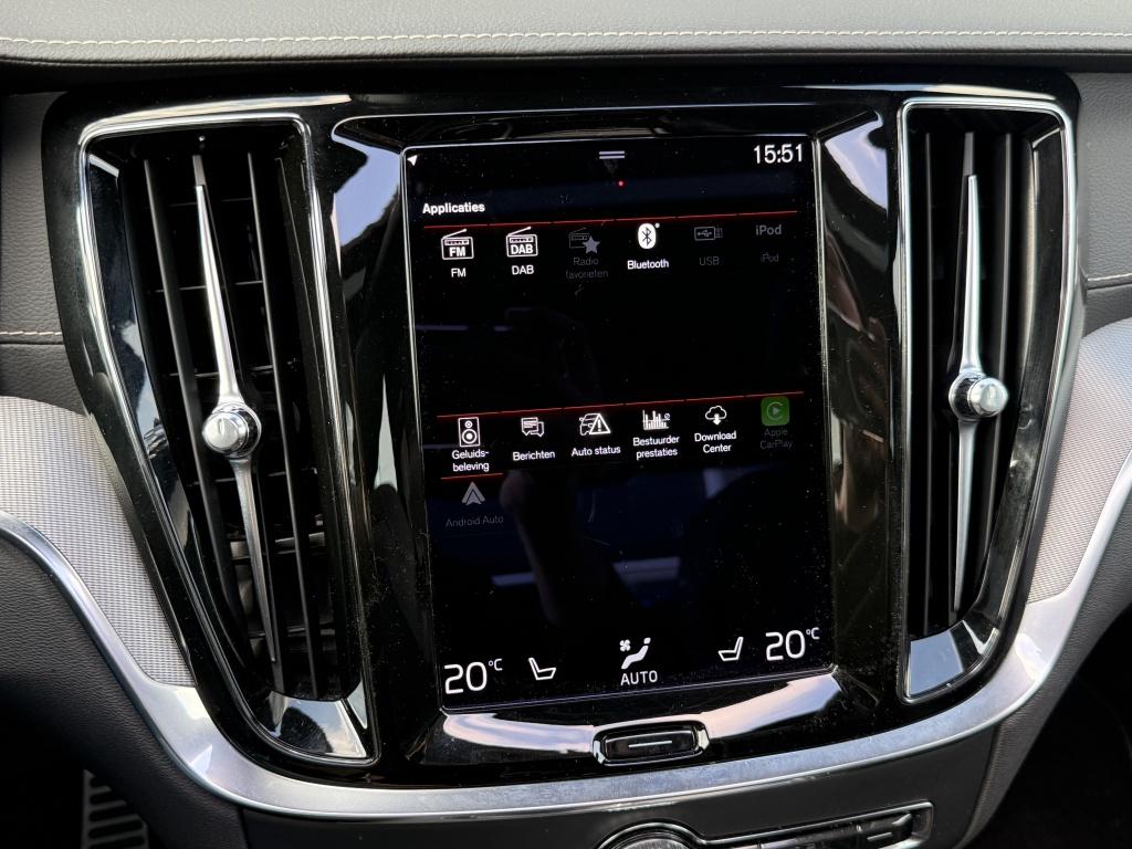 Volvo S60 t8 390pk recharge r-design| panodak| adap.cruise| trekhaak|camer