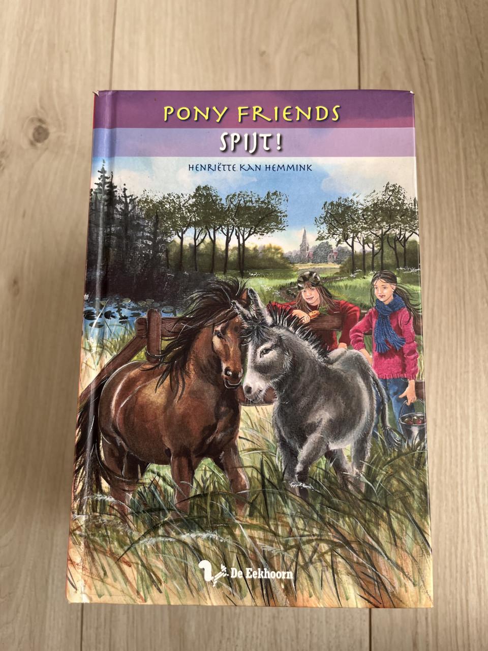 14 Pony Friends boeken – Henriëtte Kan Hemmink – vanaf €4 per stuk
