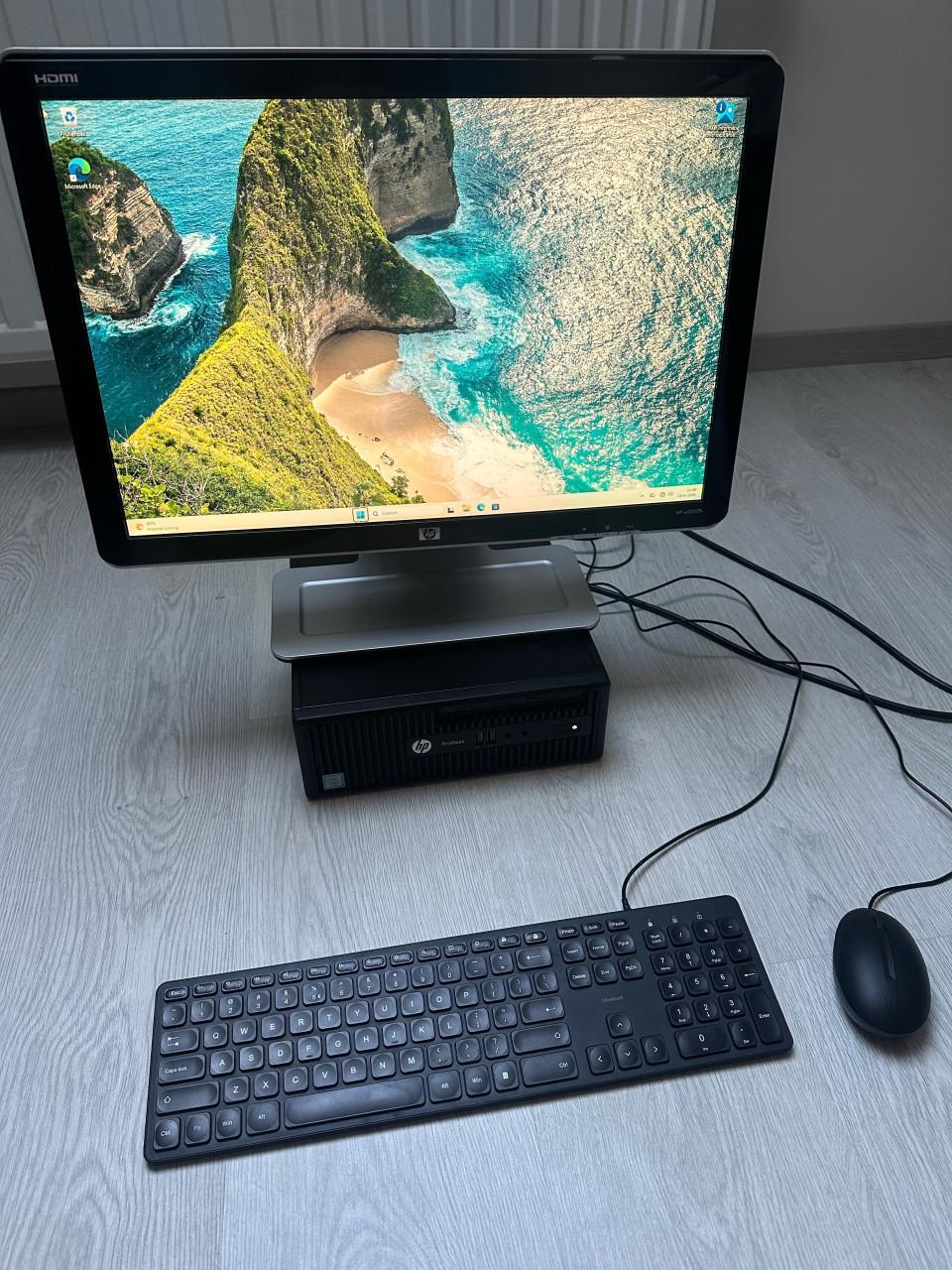Complete set  HP ProDesk / Intel Core i5 / 8GB ram / Windows 11 /