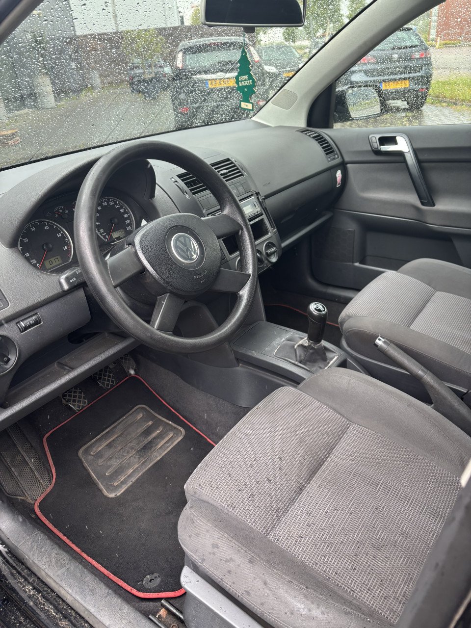Volkswagen Polo 1.2 47 KW 2003 Zwart