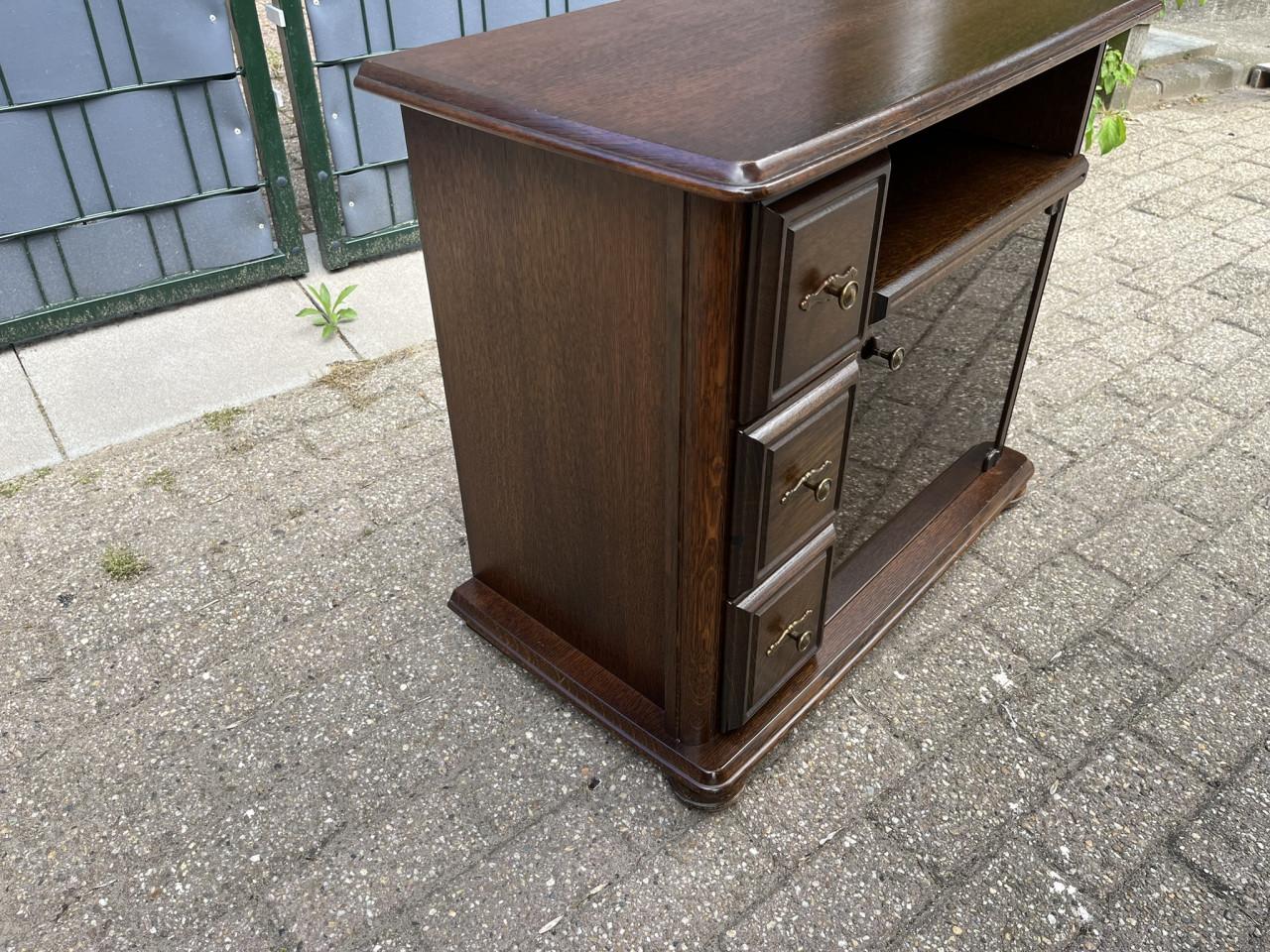 Eikenhout kastje