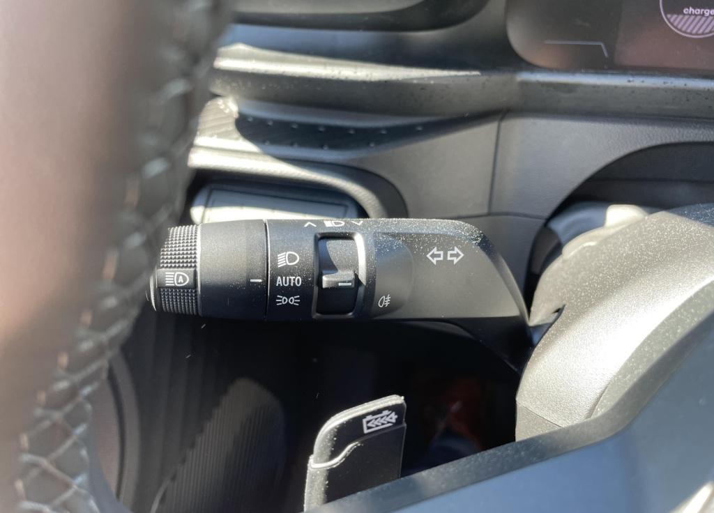 Renault Twingo urban range techno 27.5 kwh - demo / 18" lm velgen