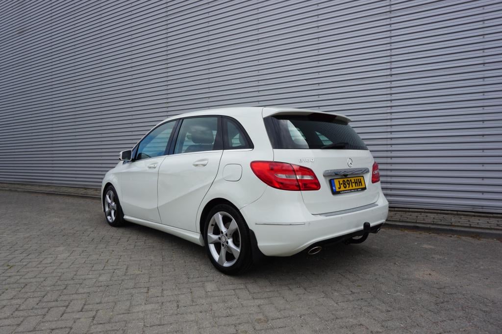 Mercedes-Benz B-Klasse 180 prestige automaat -airco / navi / cruise / pdc /