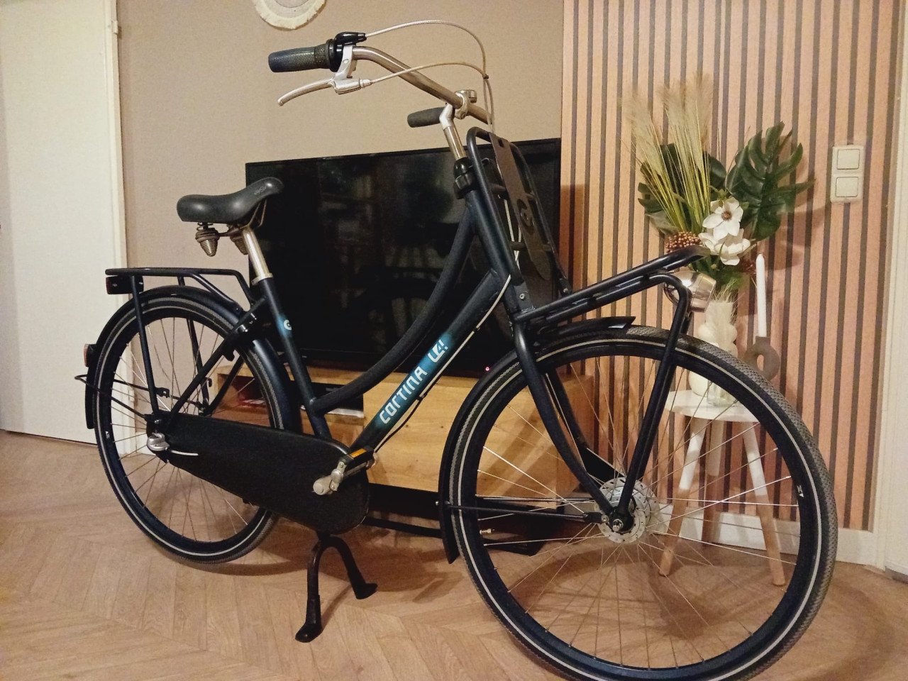 Prachtige CORTINA U4 dames fiets