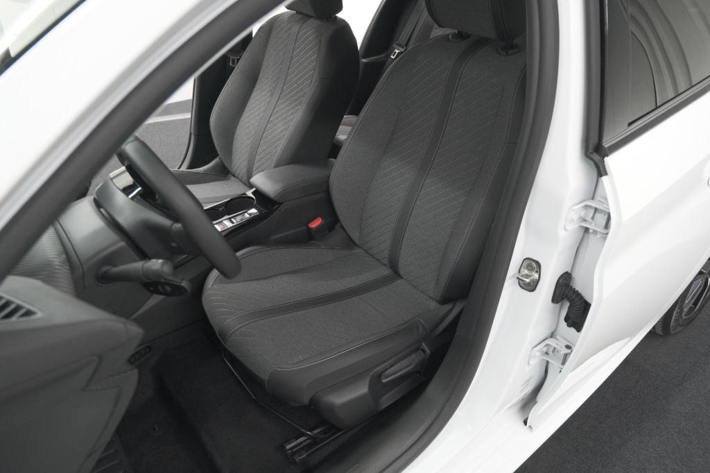 Peugeot 208 ev allure 50 kwh | soh 99,9% | 11 kw laadfunctie | apple carpla
