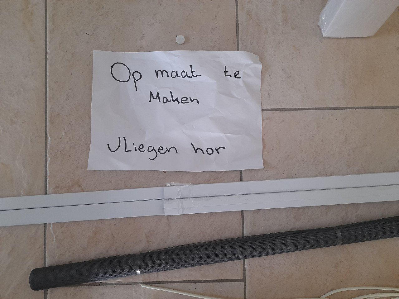 Raam hor 100 x 150  ( nieuw ) op maat te maken!