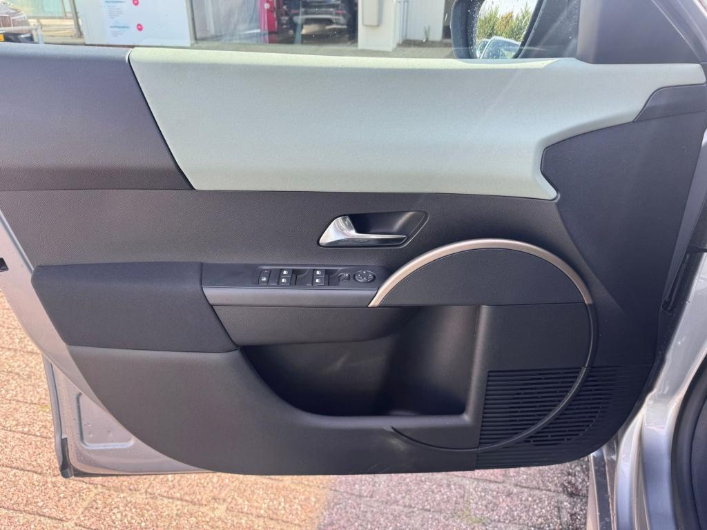 Lancia Y(psilon) 1.2 turbo hybrid