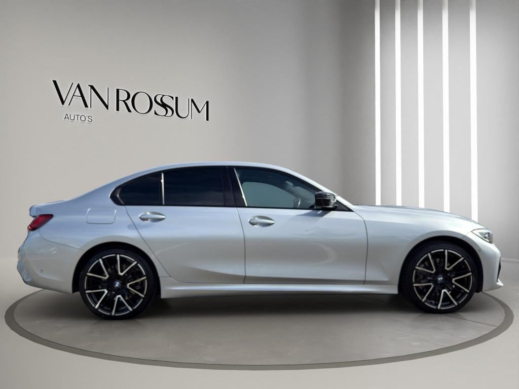 BMW 3-serie 330e m-sport | leer | camera | led | 19"|