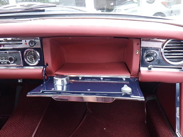 Mercedes-Benz Sl 230sl pagode