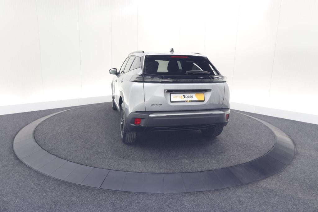 Peugeot 2008 puretech 100 allure | camera | navigatie | parkeersensoren | a