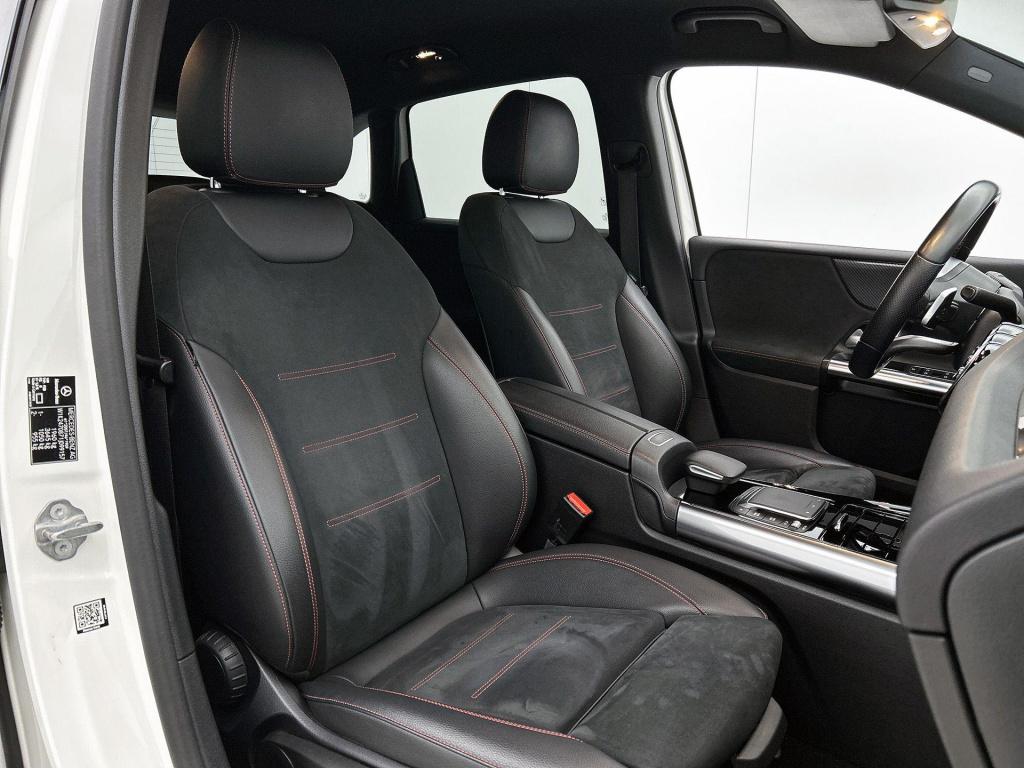 Mercedes-Benz B-Klasse 200 business solution amg | automaat | apple carplay