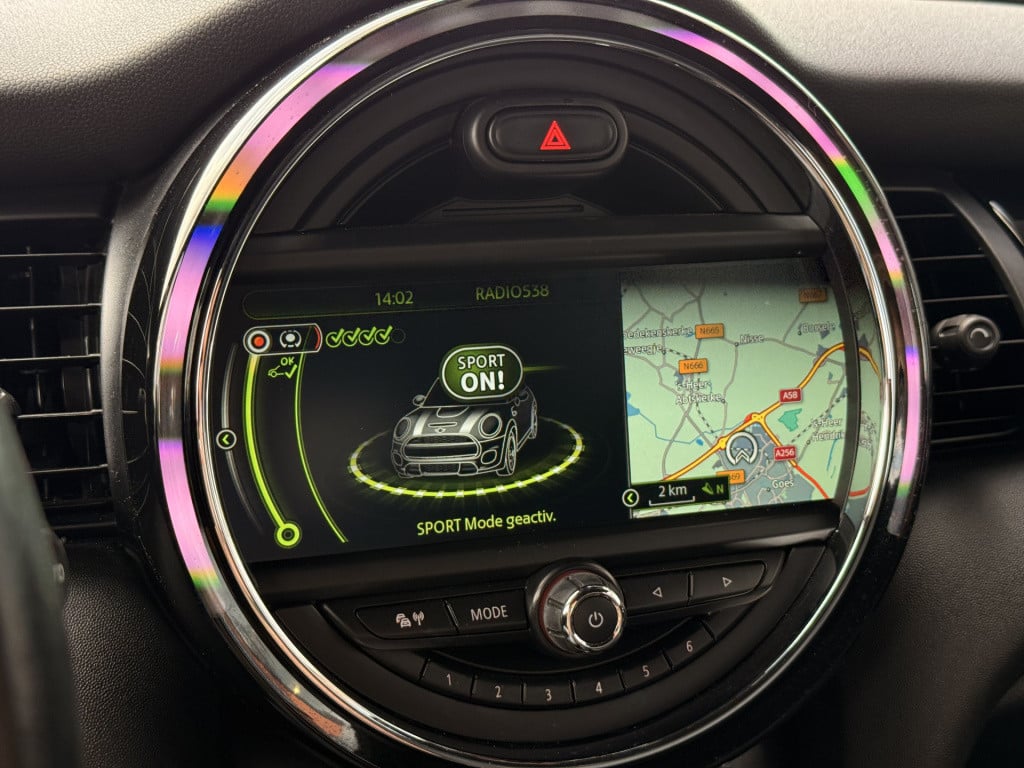 Mini Cooper mini 1.5 king’s cross | john cooper works | navi | cruise | led