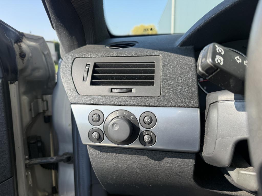 Opel Astra twintop 1.8 cosmo cabriolet