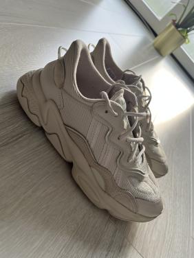 Adidas schoenen maat 43 1/3