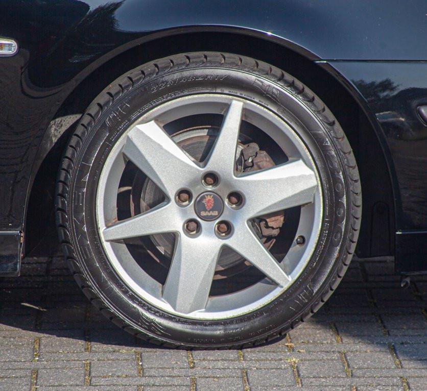 Saab 9-3 cabrio 2.0t vector