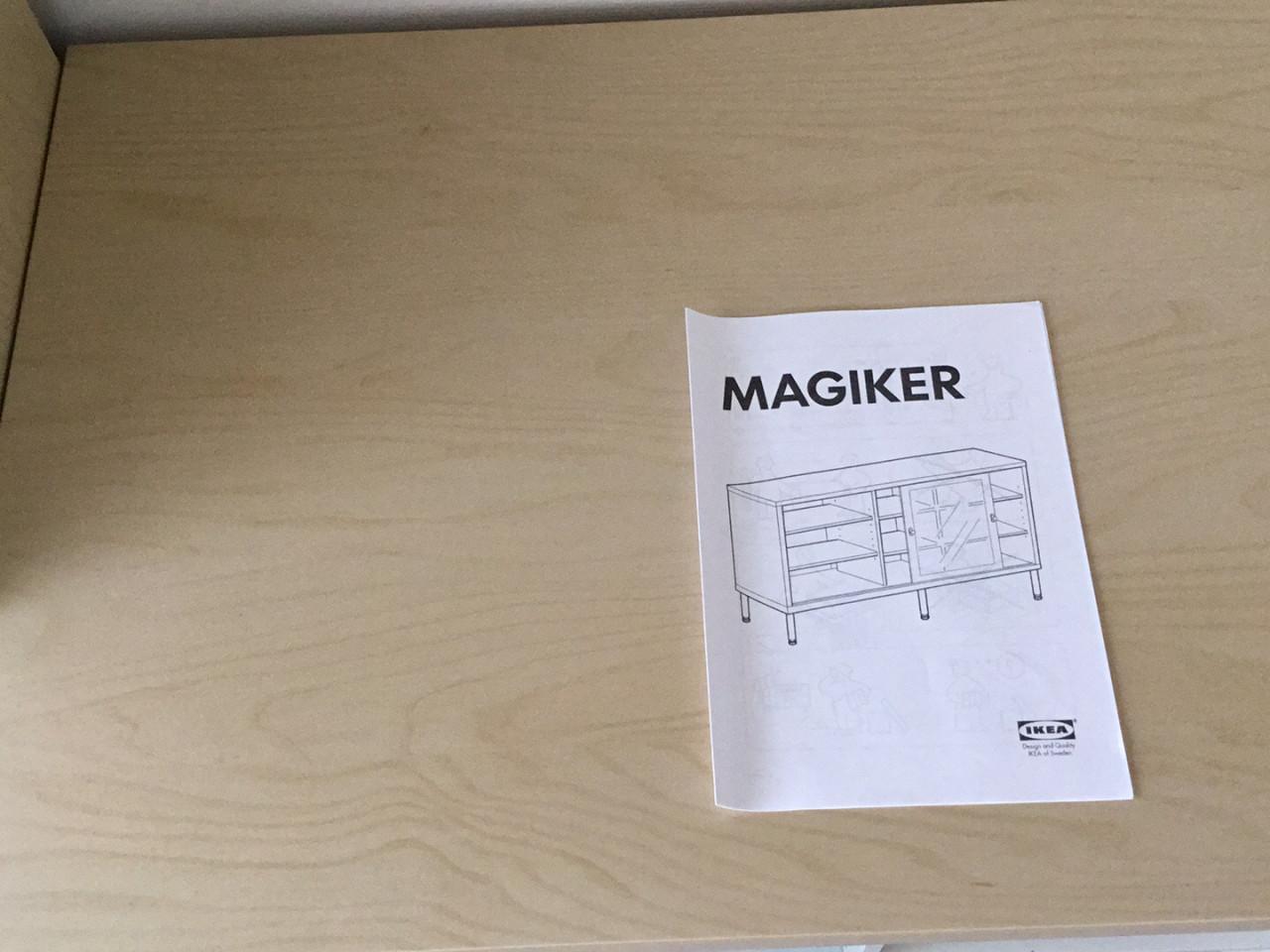 T.E.A.B. Mooi TV meubel Ikea, Magiker