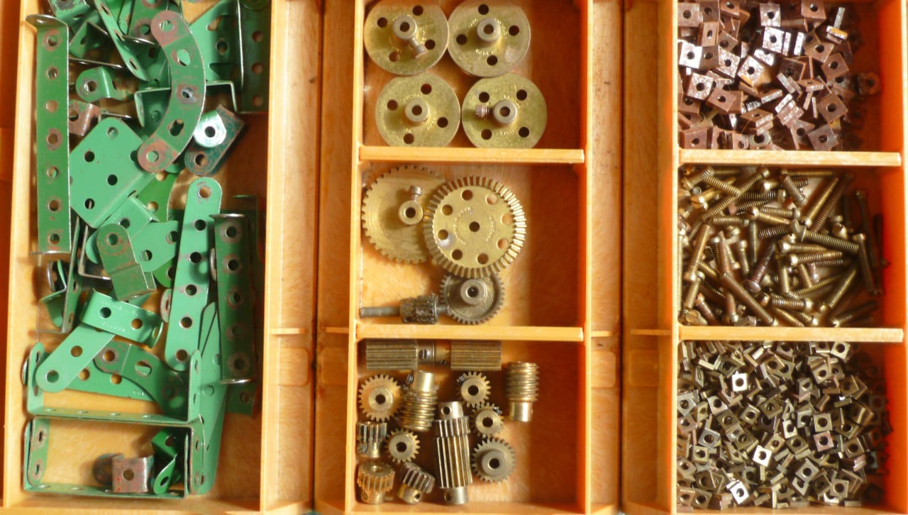 MECCANO