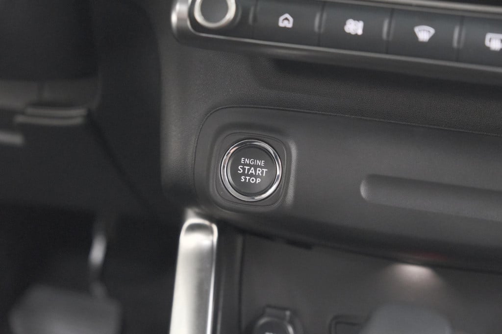 Citroen C3 Aircross puretech 130 eat6 max | camera | navigatie | apple carp