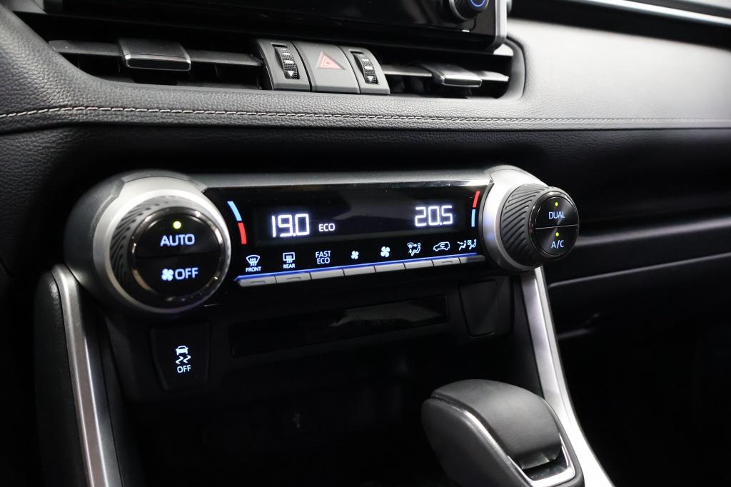 Toyota Rav4 2.5 hybrid dynamic| camera| adap.cruise| keyless