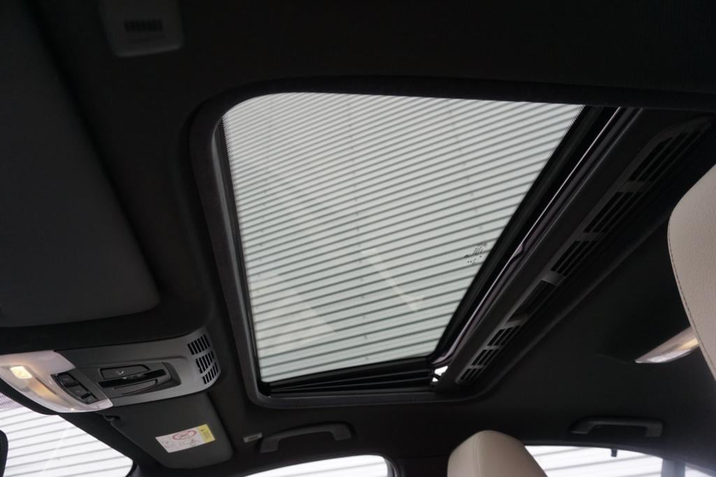 BMW 3-serie 330e high executive navi / leder / cruise contole / led / lm ve