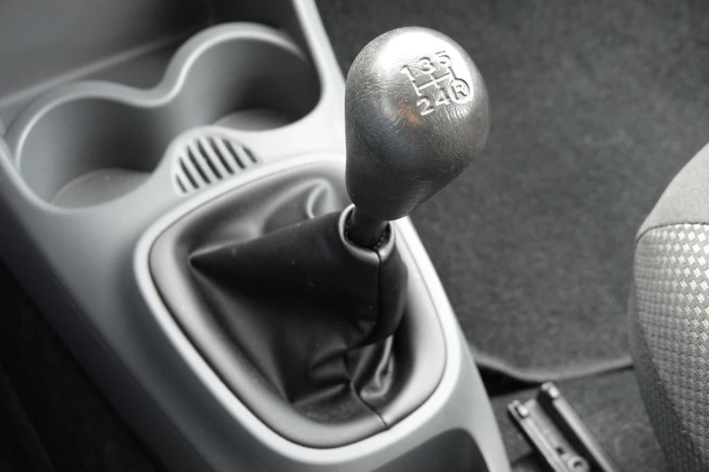 Toyota Aygo 1.0-12v comfort navigator