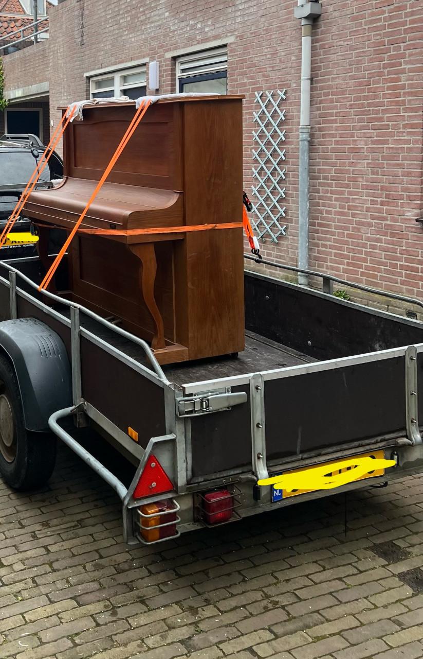 KLEINE VERHUIZINGEN / GROFVUIL OPHALEN