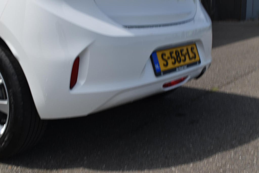 Opel Corsa 1.2 edition 75pk | airco | lmv | apple carplay/android auto | cr