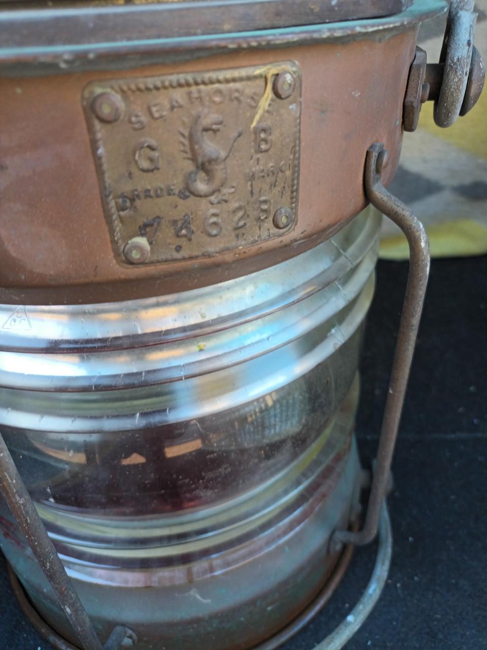 Zware scheepslamp