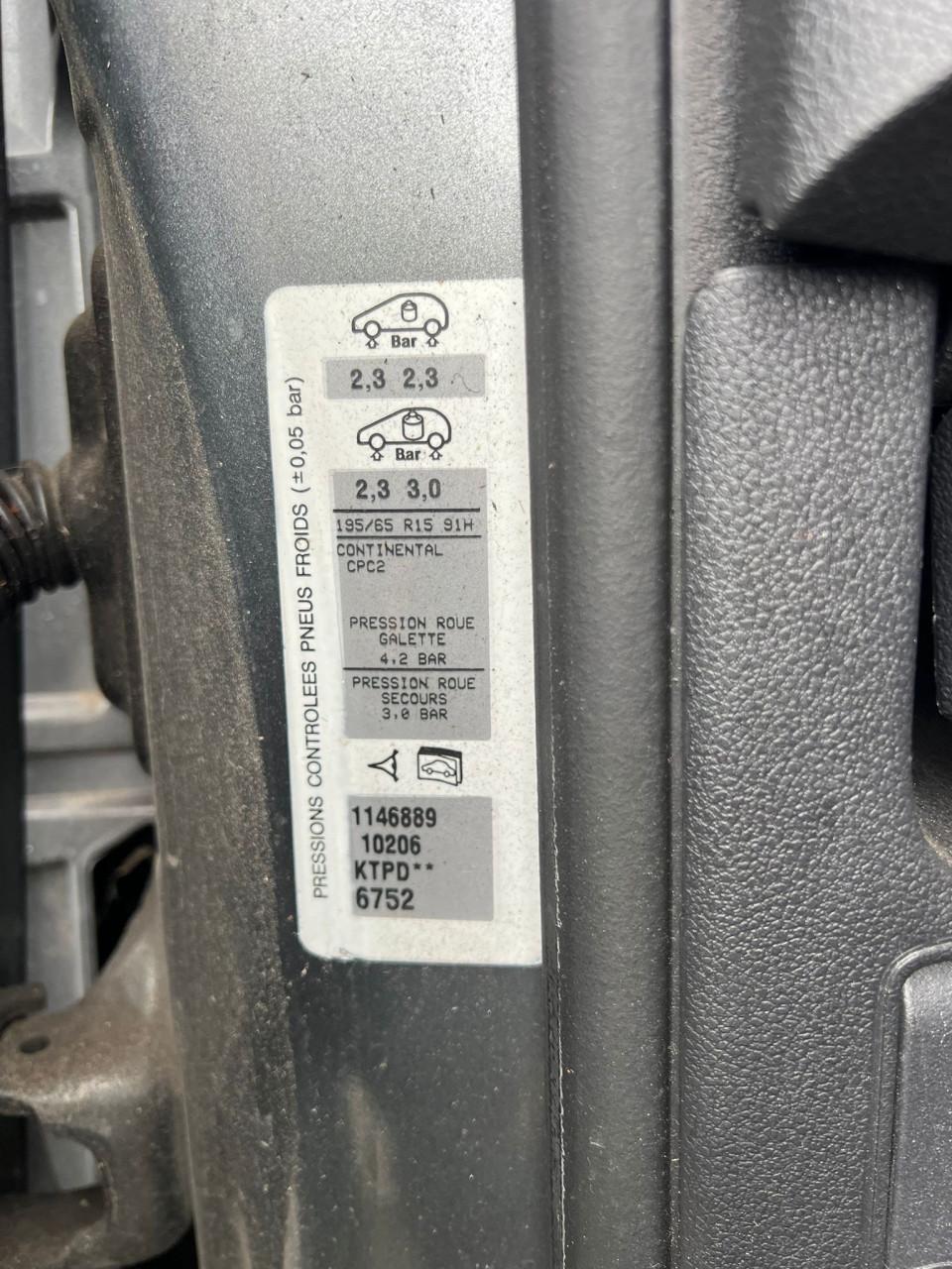 Peugeot 308 hatchback (mei 2008)