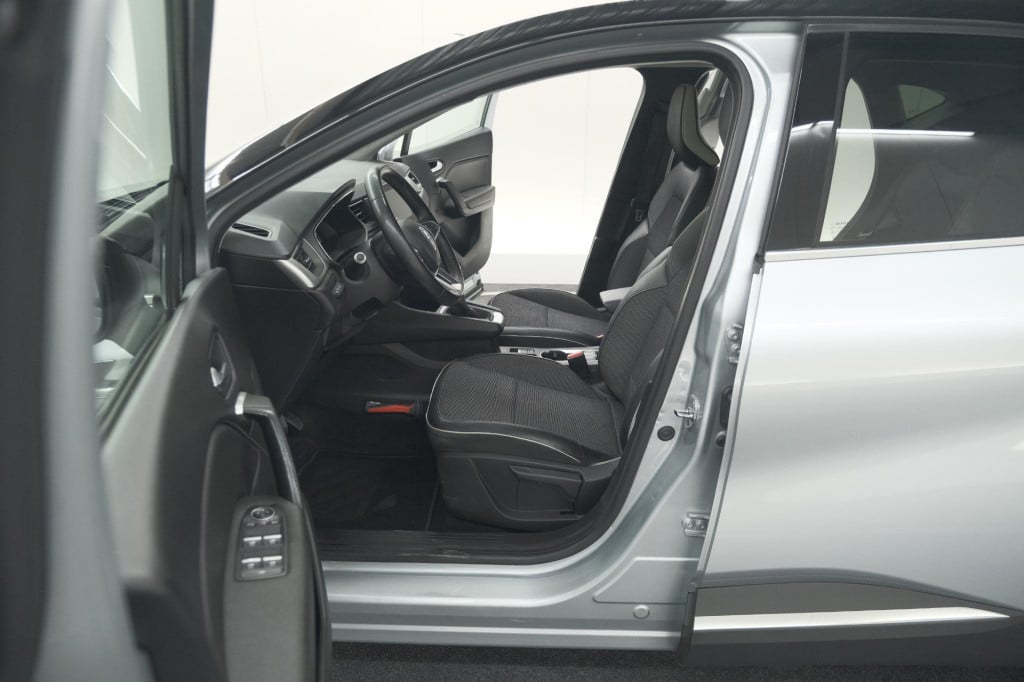 Renault Captur tce 100 intens | camera | navigatie | parkeersensoren
