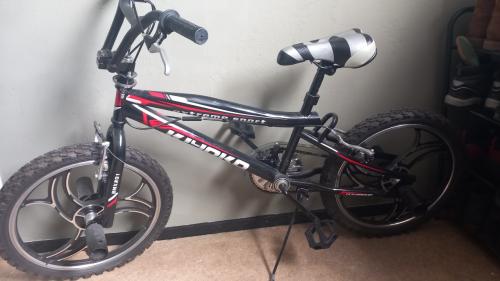 Bmx stunt fiets